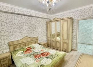 Сдача в аренду 2-ком. квартиры, 70 м2, Дагестан, улица Сальмана, 65Б