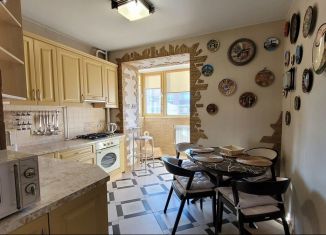 Сдается в аренду однокомнатная квартира, 38.5 м2, деревня Горчаково, Школьная улица, 7к2