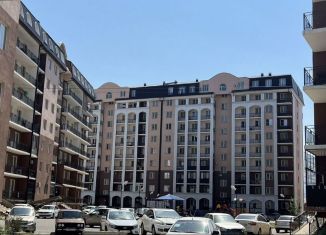 Продам квартиру студию, 38 м2, Махачкала, улица Гаджимагомедова, 13