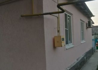 Продам трехкомнатную квартиру, 51.7 м2, станица Раевская, улица Героев, 3Б