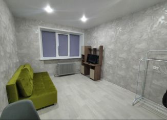 Сдача в аренду комнаты, 14 м2, Псковская область, улица Сибирцева, 1А