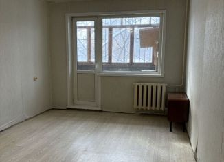 Продам 1-ком. квартиру, 31 м2, Алтайский край, улица Островского, 62