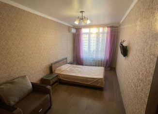 Сдам в аренду 1-комнатную квартиру, 43 м2, Анапа, улица Ленина, 180к1