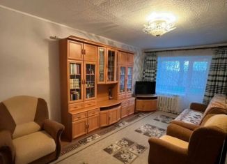 Сдам 3-ком. квартиру, 60 м2, Кингисепп, Театральная улица, 5