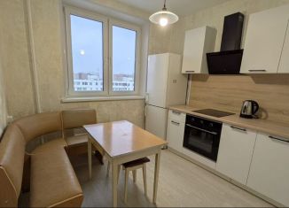 Сдается 2-ком. квартира, 50 м2, Москва, Симферопольский бульвар, 7кБ, метро Каховская