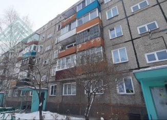 Продаю квартиру студию, 12 м2, Абакан, Трудовая улица, 11