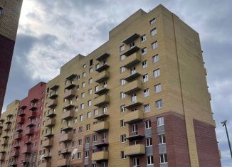 Продам 3-комнатную квартиру, 55.8 м2, Тюмень, улица Голышева, 2к3