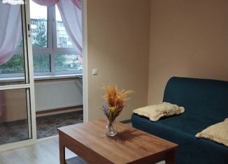 Сдам квартиру студию, 35 м2, Екатеринбург, улица Новаторов, 8