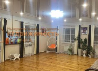 Продам дом, 120 м2, село Верхнеяркеево, проспект Маршала Жукова, 18