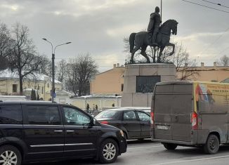 Продаю квартиру студию, 13 м2, Санкт-Петербург, улица Александра Невского, 5, Центральный район