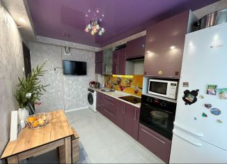 Продается трехкомнатная квартира, 67 м2, Киров, Московская улица, 109к2