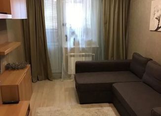 Сдается в аренду 2-ком. квартира, 52 м2, Татарстан, улица Бондаренко, 28