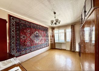 Продам двухкомнатную квартиру, 46 м2, Бузулук, 4-й микрорайон, 4