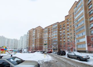 Продаю трехкомнатную квартиру, 97 м2, Татарстан, улица Бигаш, 131