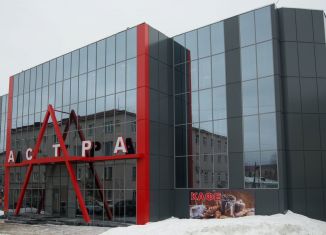 Продам торговую площадь, 1950 м2, Магадан, улица Горького, 18А