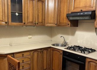 Сдается в аренду 2-комнатная квартира, 58 м2, Москва, 2-й Автозаводский проезд, 3, метро Автозаводская