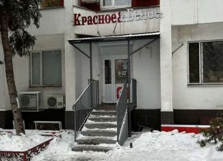 Продам торговую площадь, 77.5 м2, Самара, метро Московская