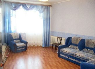 Сдается в аренду двухкомнатная квартира, 52 м2, Дзержинск, бульвар Победы, 2