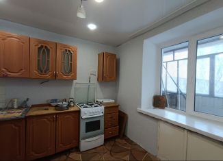 Продаю двухкомнатную квартиру, 48.2 м2, Ишимбай, Стахановская улица, 28