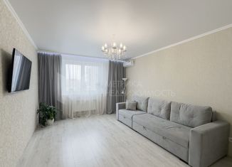 Продается 3-ком. квартира, 78 м2, Тюмень, улица Бакинских Комиссаров, 1, ЖК Жуков