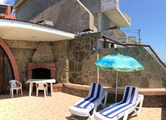 Сдаю дом, 140 м2, Крым, улица Ленина, 35Б