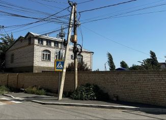 Продается дом, 400 м2, посёлок городского типа Семендер, улица Абдурахмана Абдуллаева, 2