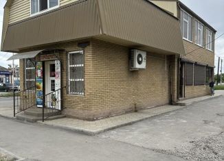 Продается торговая площадь, 200 м2, Прохладный, улица Свободы, 220