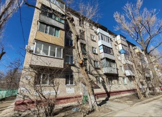 Продается 1-ком. квартира, 30.6 м2, Волгоград, улица Гули Королёвой, Тракторозаводский район