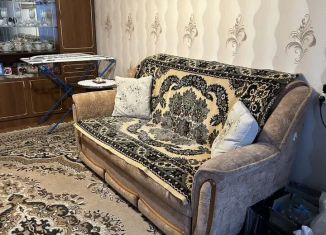 Продается 3-комнатная квартира, 69 м2, поселок Дубовое, Ягодная улица, 15