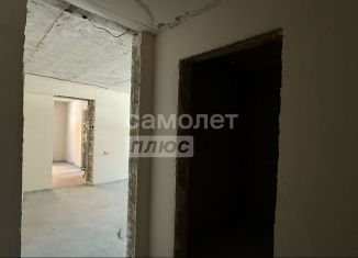 Продается 3-ком. квартира, 60 м2, Владикавказ, улица Герцена, 2А