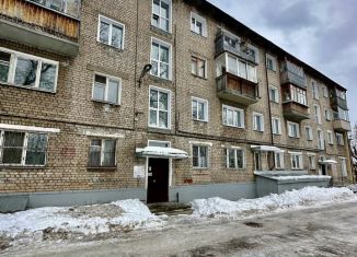 Продажа двухкомнатной квартиры, 42.7 м2, Кировская область, улица Герцена, 93