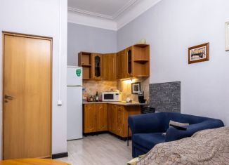 Комната на продажу, 21 м2, Санкт-Петербург, Большой проспект Петроградской стороны, 51/9, метро Петроградская