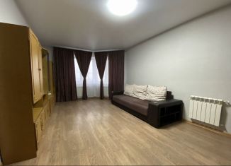 Сдаю в аренду 2-ком. квартиру, 68 м2, Тула, улица Генерала Маргелова, 9Б, ЖК Кристалл