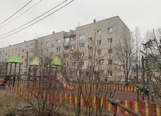 Двухкомнатная квартира на продажу, 52 м2, Ярославль, Дружная улица, 5