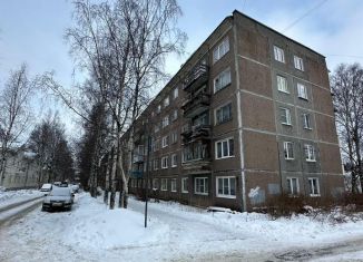 Продаю 2-ком. квартиру, 43.3 м2, Петрозаводск, Свирская улица, 11