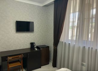 Сдаю комнату, 20 м2, село Раздольное, Земляничная улица, 20/7