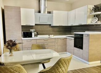 Продаю 3-ком. квартиру, 80 м2, Ростов-на-Дону, проспект Ленина, 245/2, ЖК Ленинские Горки