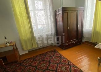 Продаю 3-ком. квартиру, 61.9 м2, Прокопьевск, улица Мартехова, 9