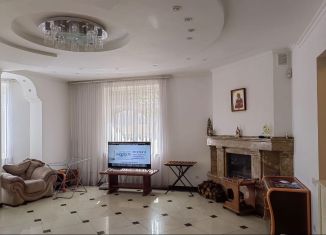 Продаю дом, 500 м2, Ялта, Садовая улица