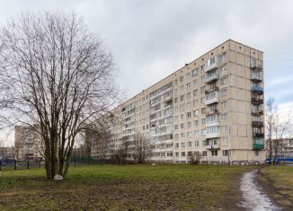 Продается трехкомнатная квартира, 57.2 м2, Ломоносов, Ораниенбаумский проспект, 21