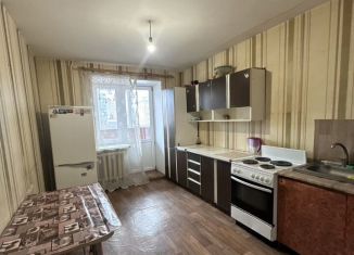 Сдается 3-комнатная квартира, 75 м2, Тюмень, улица Голышева, 5, Центральный округ