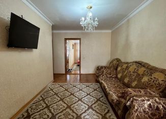 Сдается 3-ком. квартира, 120 м2, Дагестан, улица Абдулхакима Исмаилова