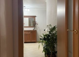 Продам двухкомнатную квартиру, 65 м2, Санкт-Петербург, метро Московская, Счастливая улица, 14