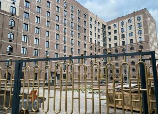 Продажа трехкомнатной квартиры, 99.5 м2, Липецк, улица Гагарина, 93, ЖК 12