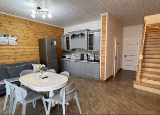 Сдаю коттедж, 120 м2, Дагестан, улица Дружбы, 46