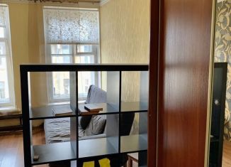 Аренда комнаты, 15 м2, Санкт-Петербург, Гатчинская улица, 31-33, метро Петроградская