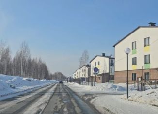 Продается двухкомнатная квартира, 53 м2, посёлок Октябрьский, улица Французский Квартал, 4