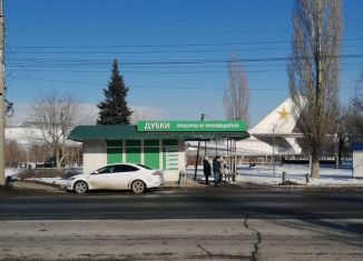 Сдаю в аренду торговую площадь, 30 м2, Энгельс, улица Марины Расковой, 39