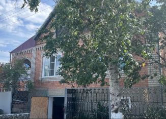 Продам дом, 232.4 м2, Лабинск, Революционная улица, 34