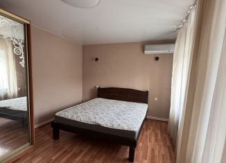 Продается 2-ком. квартира, 61 м2, Симферополь, улица Курчатова, 24, Киевский район